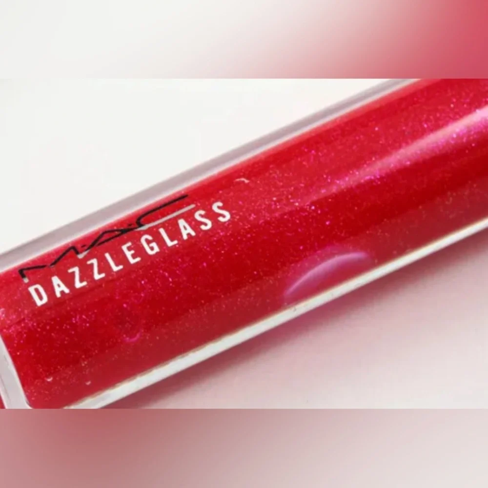MAC DAZZLEGLASS in Love Alert - Discontinued No Box New Limited Edition